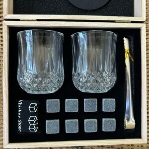 🥃 Whiskey Set with 2 Glasses, 4 Stones, & Tongs 🥃